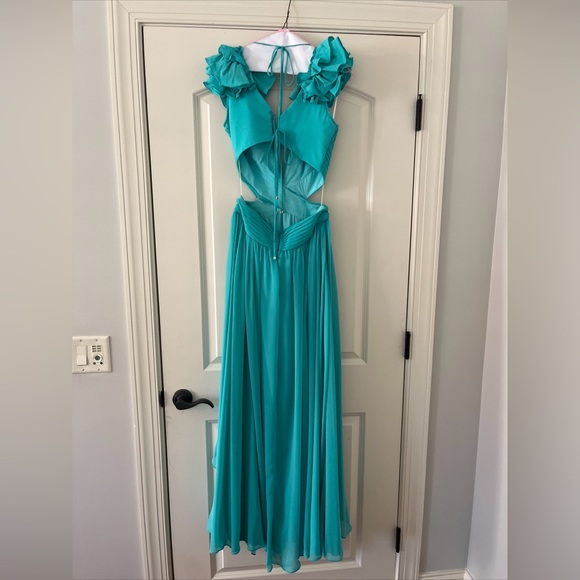 PatBo Flutter Sleeve Maxi Dress - Picture 7 of 7